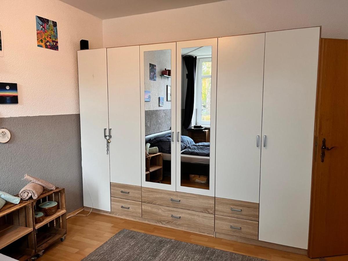 Gemutliche Oase - Tv, Beamer, Kuche Fur 4 Personen Appartamento Dresda Esterno foto