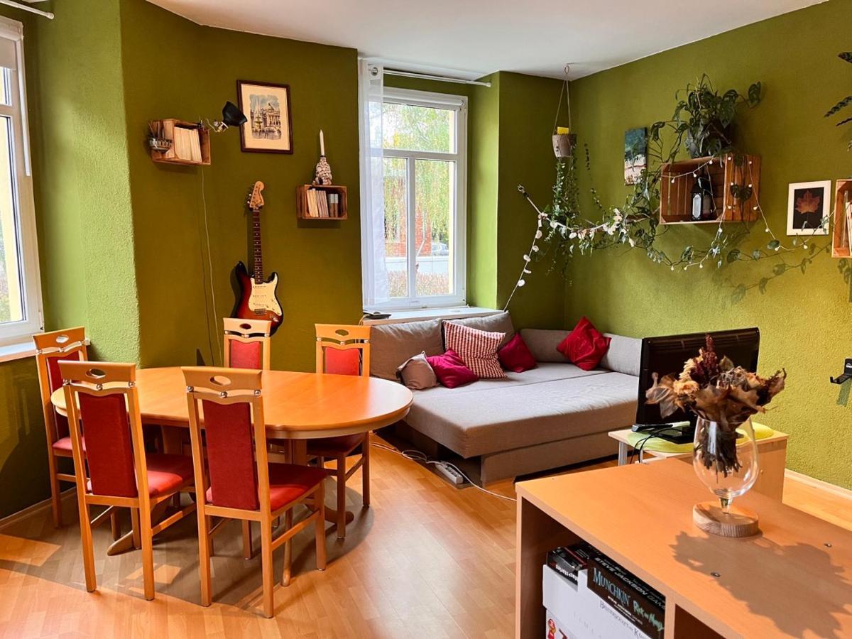 Gemutliche Oase - Tv, Beamer, Kuche Fur 4 Personen Appartamento Dresda Esterno foto